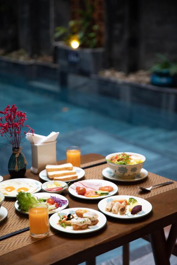 Khách sạn Daisy Boutique